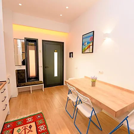 Sea View Lungomare Apartman