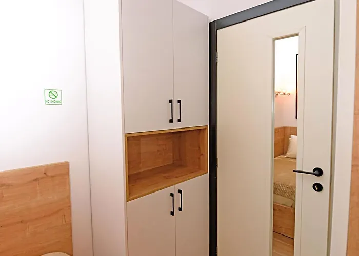 Sea View Lungomare Apartament Wlora